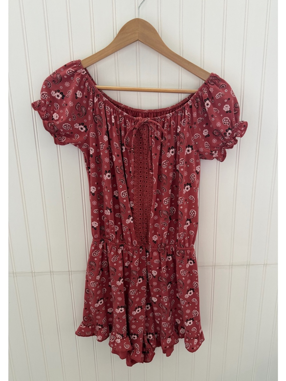 Denizen from Levi's Rust Red Paisley Off-Shoulder Romper